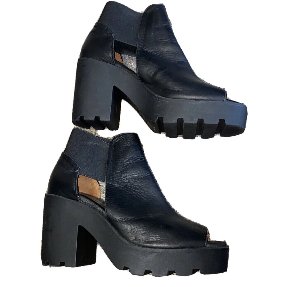Sixty Seven Women's Black Ankle Leather Platform Chunky Heel Sandals Sz 38 -7.5